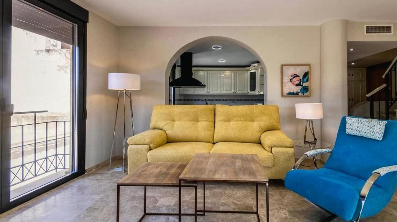 Moderno Apartamento, Inmejorable Ubicación *
